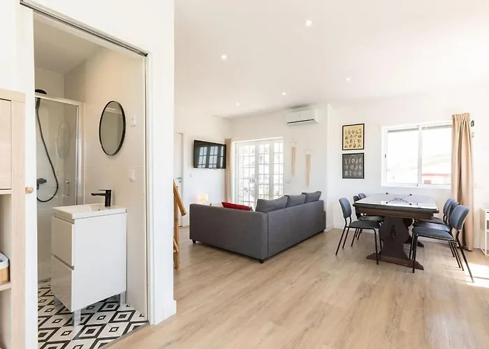 House - Terrace Sea Sunset Apartment Labruge